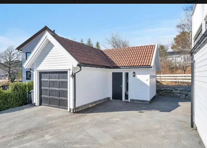 Nydelig Hus Med Utsikt Villa