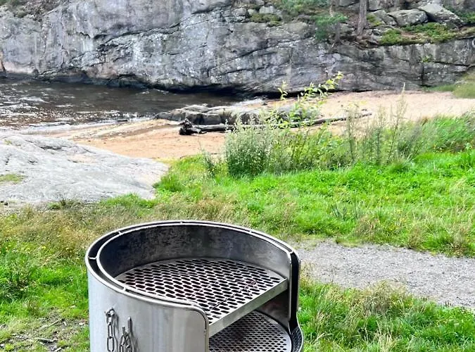 Nydelig Hus Med Utsikt Кристиансанд